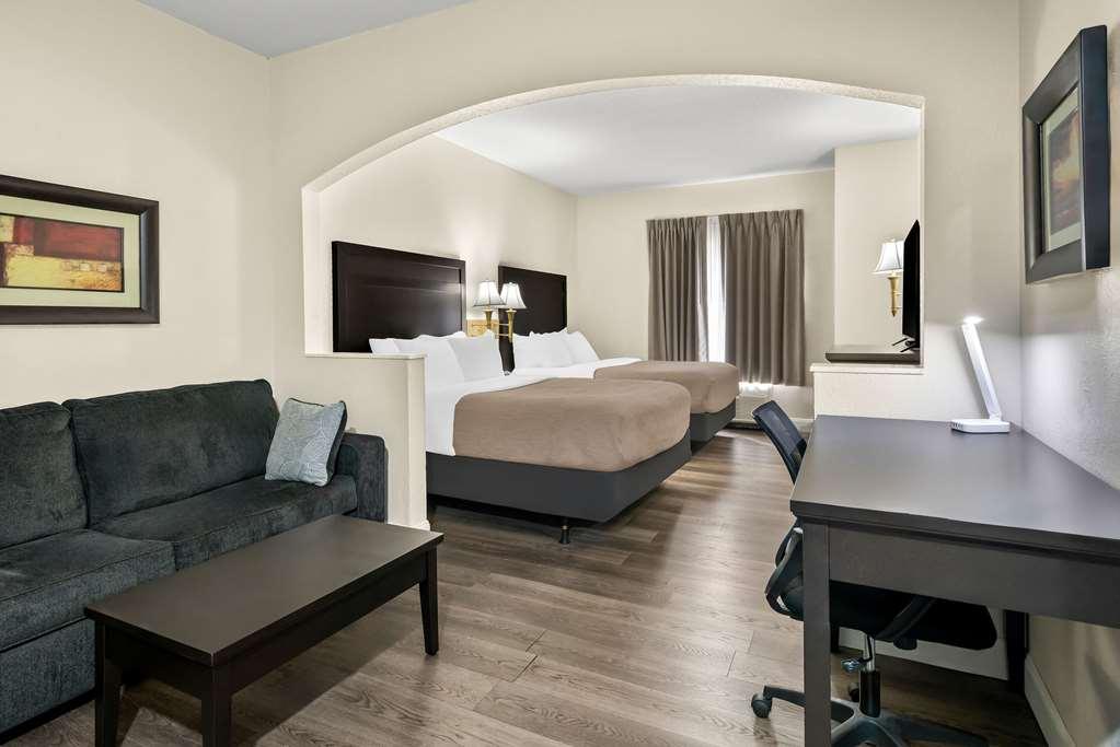 Quality Inn & Suites Лафайетт Номер фото