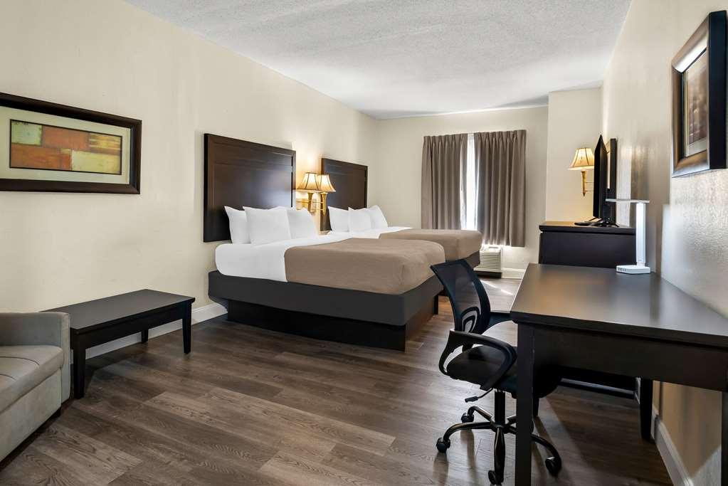 Quality Inn & Suites Лафайетт Номер фото
