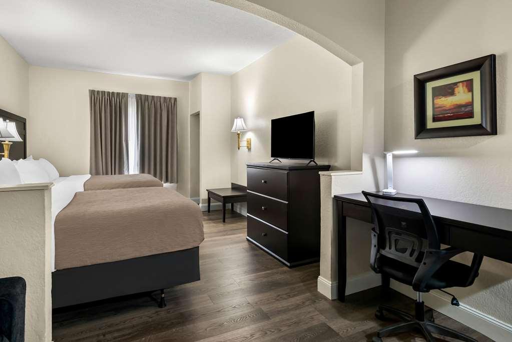 Quality Inn & Suites Лафайетт Номер фото
